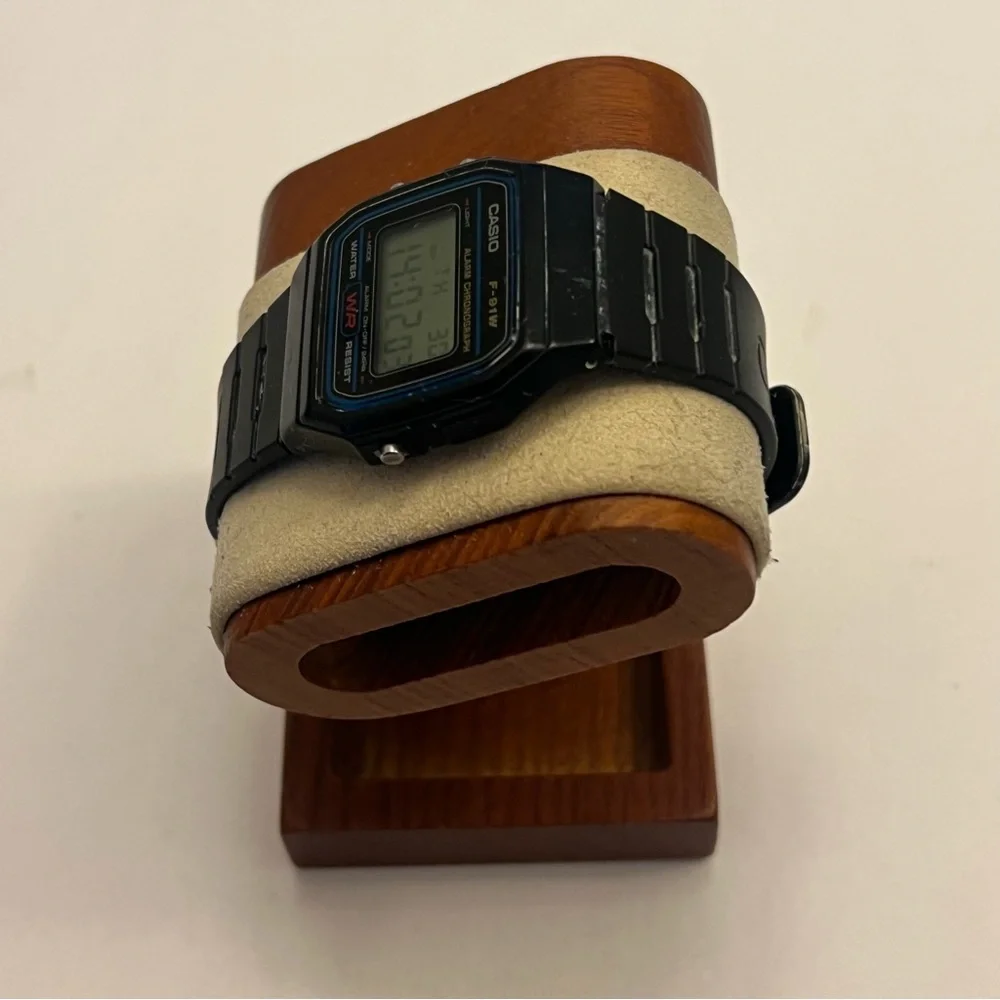 Vintage Casio F-91W-1‎ Digital Watch